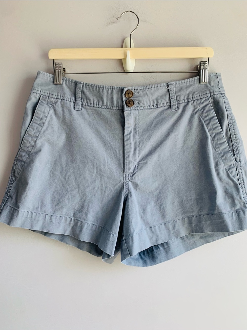 Cotton Flat Fronted Shorts Mid Gray Neutral Casual Summer 4" Inseam EUC 12